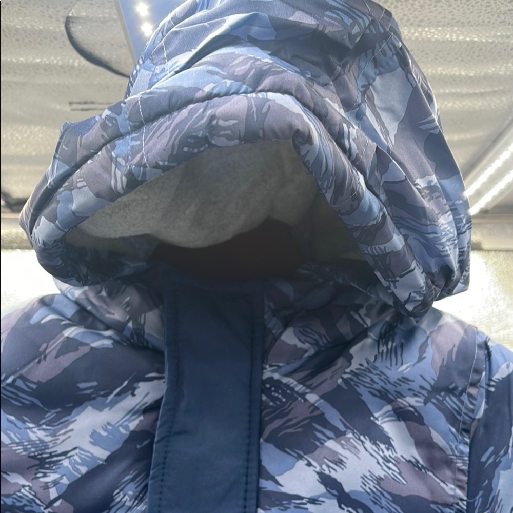 Oshkosh Bgosh Children's Blue Camouflage snow suit size 4 Brand new - Picture 9 of 11